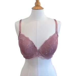 Parisian Intimates Lavender Lace Underwire Bra, Padded, Size 38DD